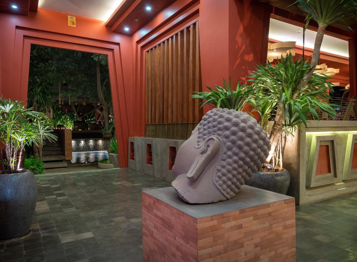 Golden Temple Residence Siem Reap Exteriér fotografie The interior of the hotel